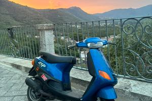 piaggio zip