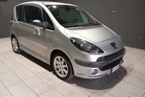 PEUGEOT 1007 DEL 2006 BENZINA CAMBIO AUTOMATICO