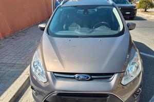 Ford Focus Grand Cmax