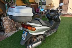 Scooter yamaha mbk Skyliner 250