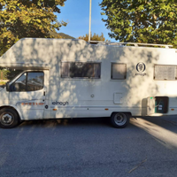 Camper mansardato