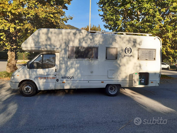 Camper mansardato