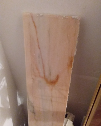 Mensola rettangolare di marmo color rosato