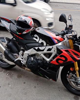 Aprilia Tuono v4 Factory