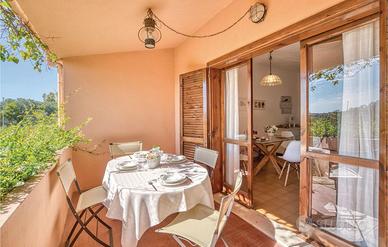 Trilocale ingresso indipendente Porto Istana