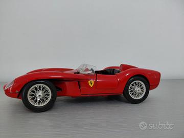Ferrari 250 Testa Rossa (1957) - Burago 1/18