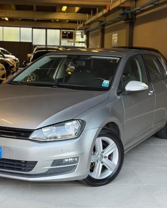 Volkswagen GOLF 2.0 TDI 5P. HIGHLINE KMCERT