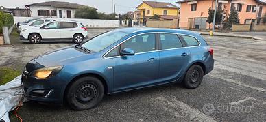 opel Astra sw sport tourer
