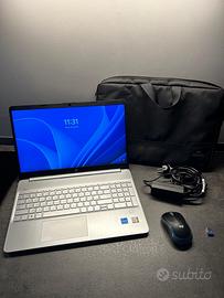 Notebook HP 15.6” i5-1135G7 16/512 SSD + Accessori