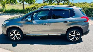 Peugeot 2008 1.6 Bluehdi 120cv “Allure”