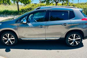 Peugeot 2008 1.6 Bluehdi 120cv “Allure”