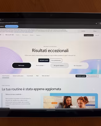Microsoft Surface Pro 9 connettività 5G 16GB 512GB