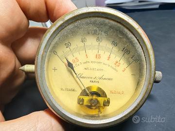 voltmetro analogico vintage Chauvin & Arnoux