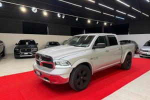 DODGE RAM AUTOCARRO V8