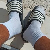 Ciabatte estive nere a righe bianche