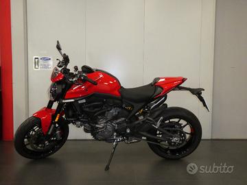 DUCATI Monster 937 plus