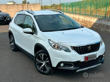 Peugeot 2008 BlueHDi 100 Black Matt
