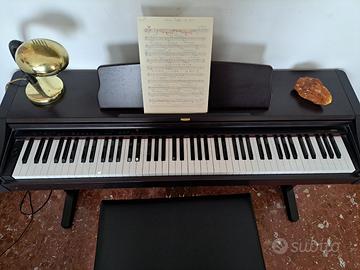 pianoforte Korg Concert Piano c-303  tasti pesati