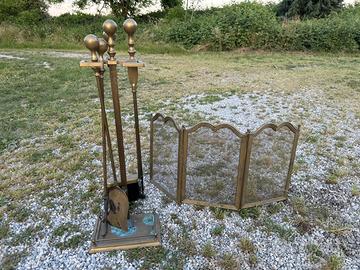 Set in ottone per caminetto vintage anni ‘70