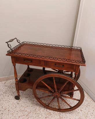 Carrello in legno vintage