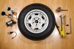 cric battaini cerchio cromodora dino 246gt