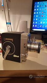 Cinepresa 8mm