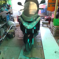 Vendo due motori Suzuki Burgman 125e200