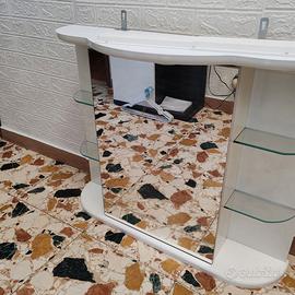 Mobile specchio bagno con led