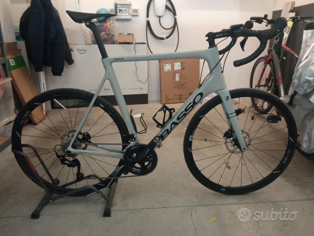 Carbon 61 Fantastiche offerte di Biciclette