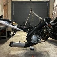 telaio completo CON LIBRETTO! yamaha r125 2008