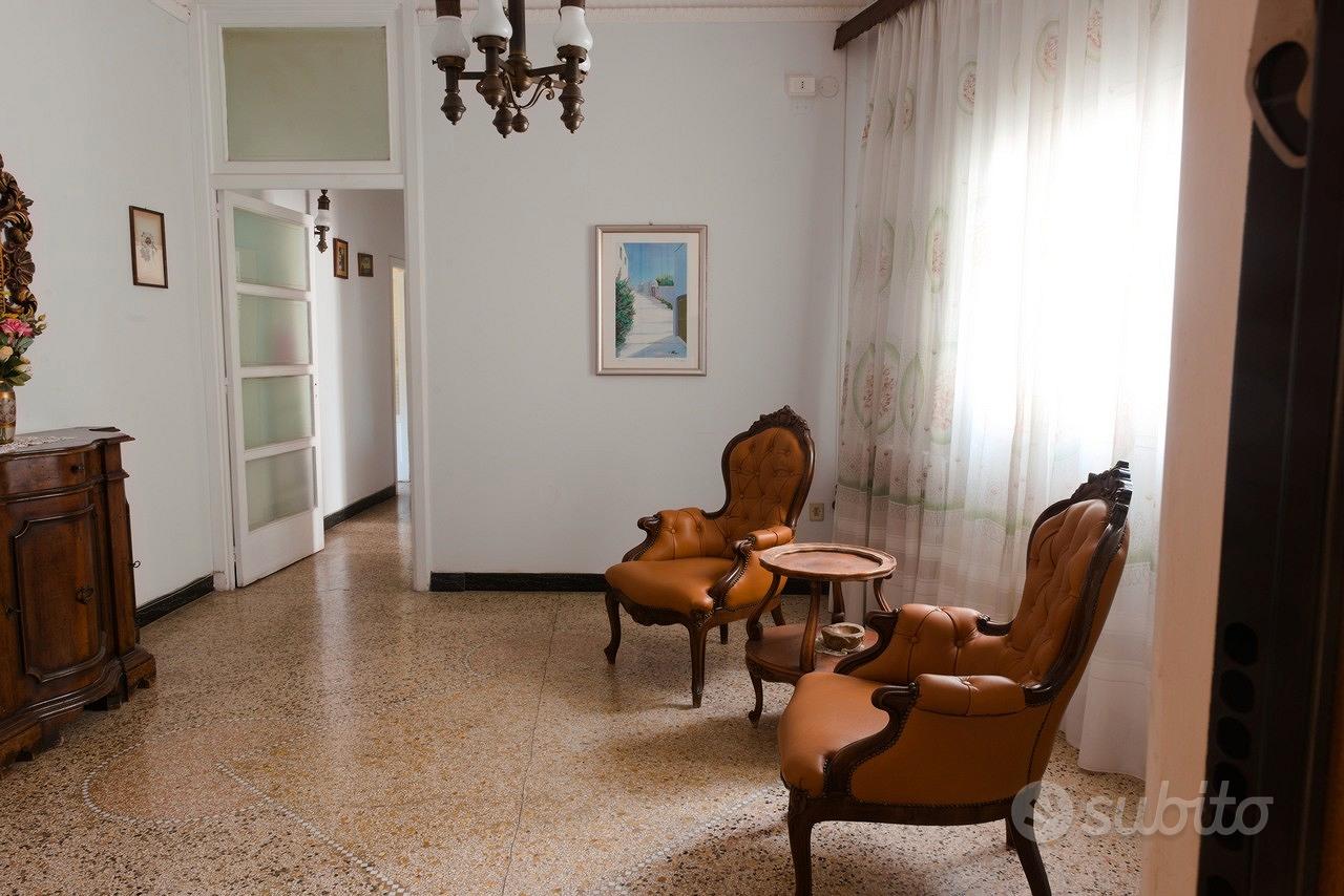 3 vani e accessori 87 mq. . 65.000 - Vista 2