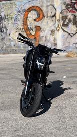 CF MOTO 300 nk  grigio nebula