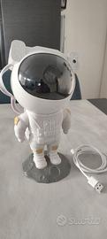 Retlux - Proiettore LED per bambini astronauta