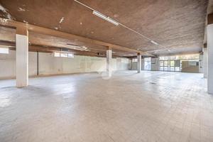 MAGAZZINO A MONTEFORTE D'ALPONE