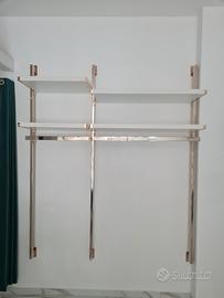 appenderia per negozio o cabina armadio