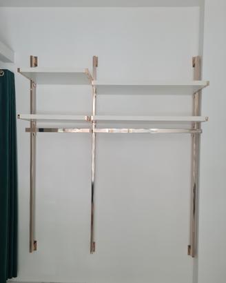 appenderia per negozio o cabina armadio
