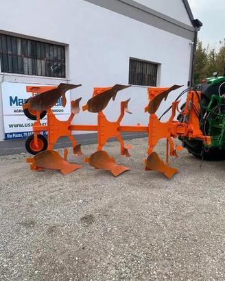 Aratro trivomere balzani cod.4196