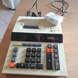 CALCOLATRICE SCRIVANA CON RULLO - CASIO DR-120S .