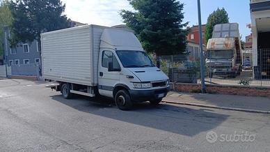 Autocarro Daily 60c14 senza motore