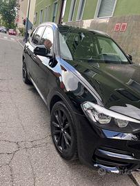BMW x3 bnzina