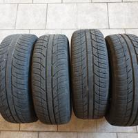 Gomme invernali con cerchi