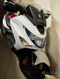Scooter Kymco xcting 300