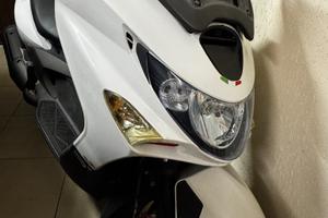 Scooter Kymco xcting 300