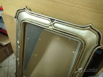 specchio con cornice anticata