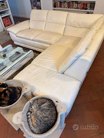 Divano angolare in pelle