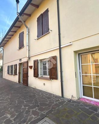 4 LOCALI A RAVENNA