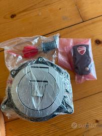 Tappo serbatoio Ducati 848 1098 1198 originale kit