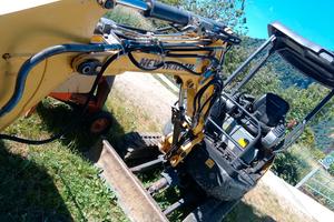 escavatore new Holland  prezzo ribassato 