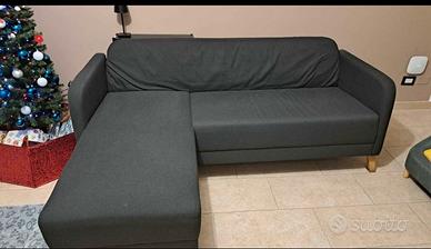 Divano Ikea modello Linanas con chaise longue