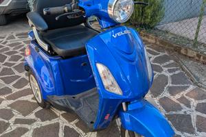 Scooter elettrico VELECO per anziani e disabili